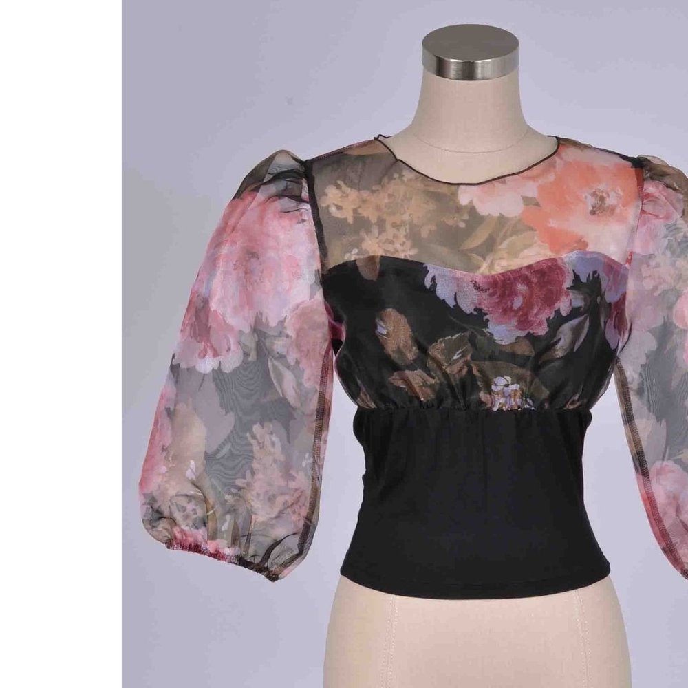 FLORAL ORGANZA TOP